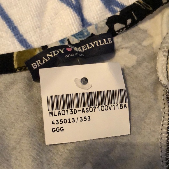 NWT BRANDY MELVILLE CROP TOP C15 - Picture 4 of 4